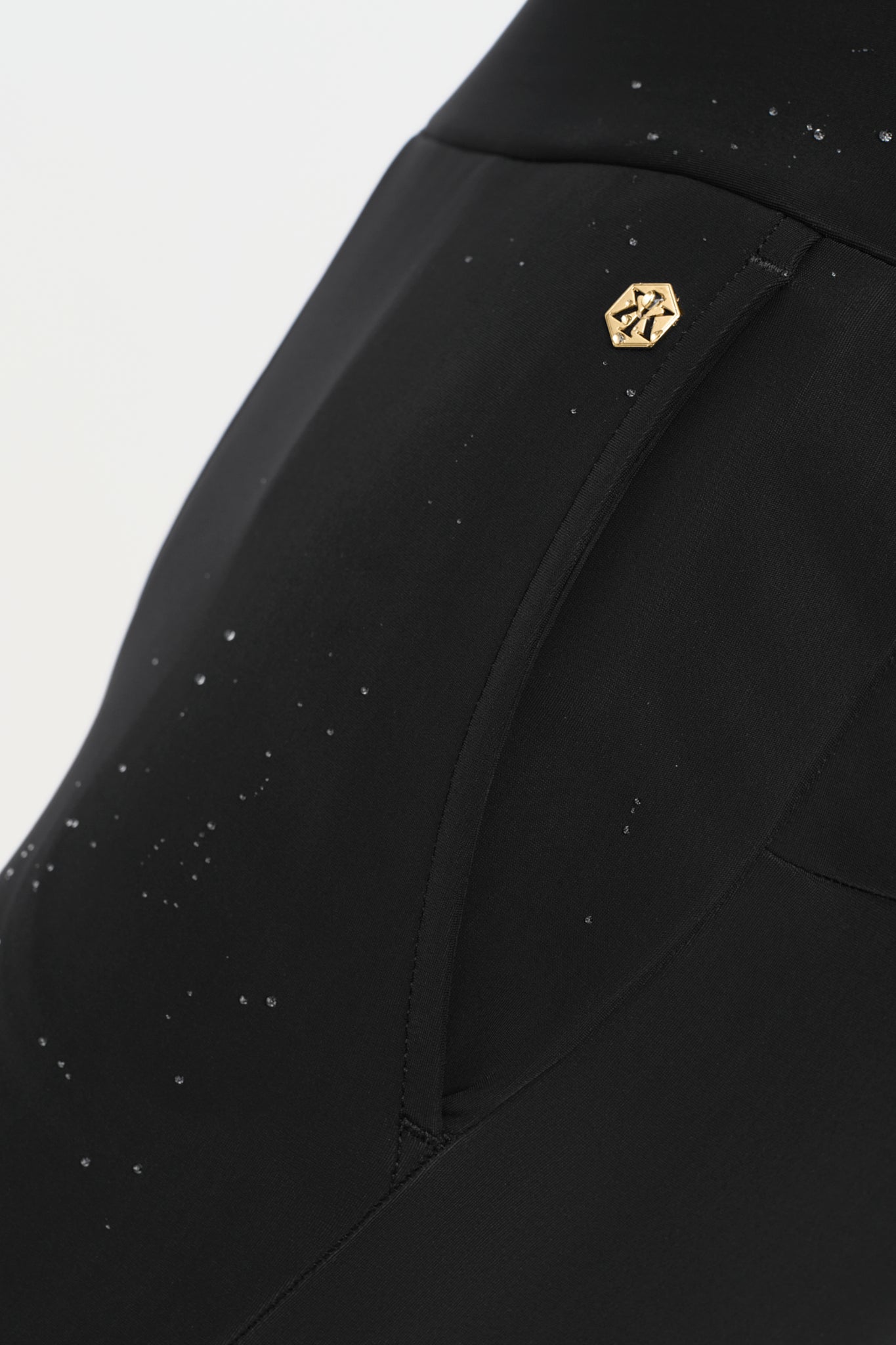 WINDBLOCKER Stretch Pants black