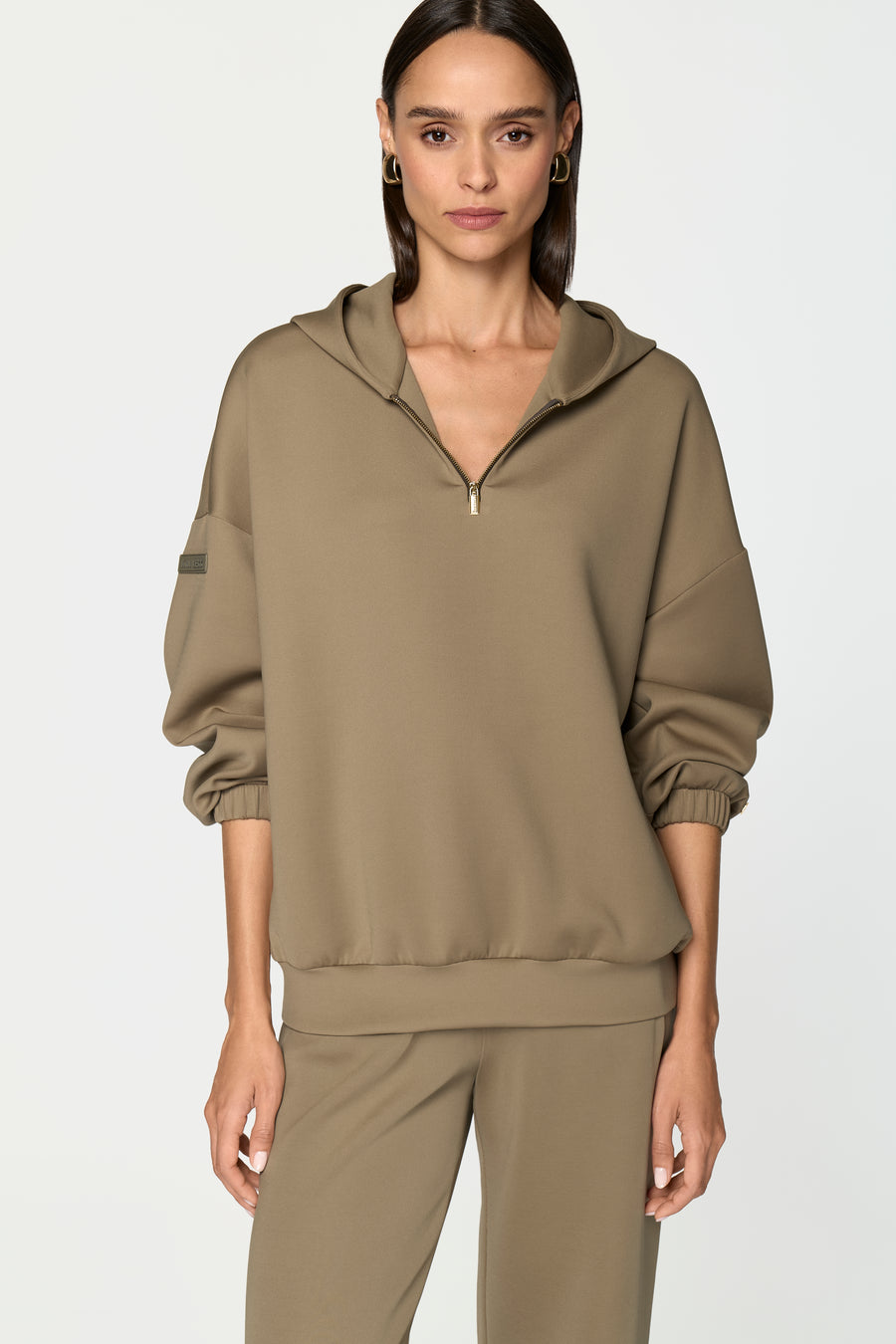 NARO Pullover oliva