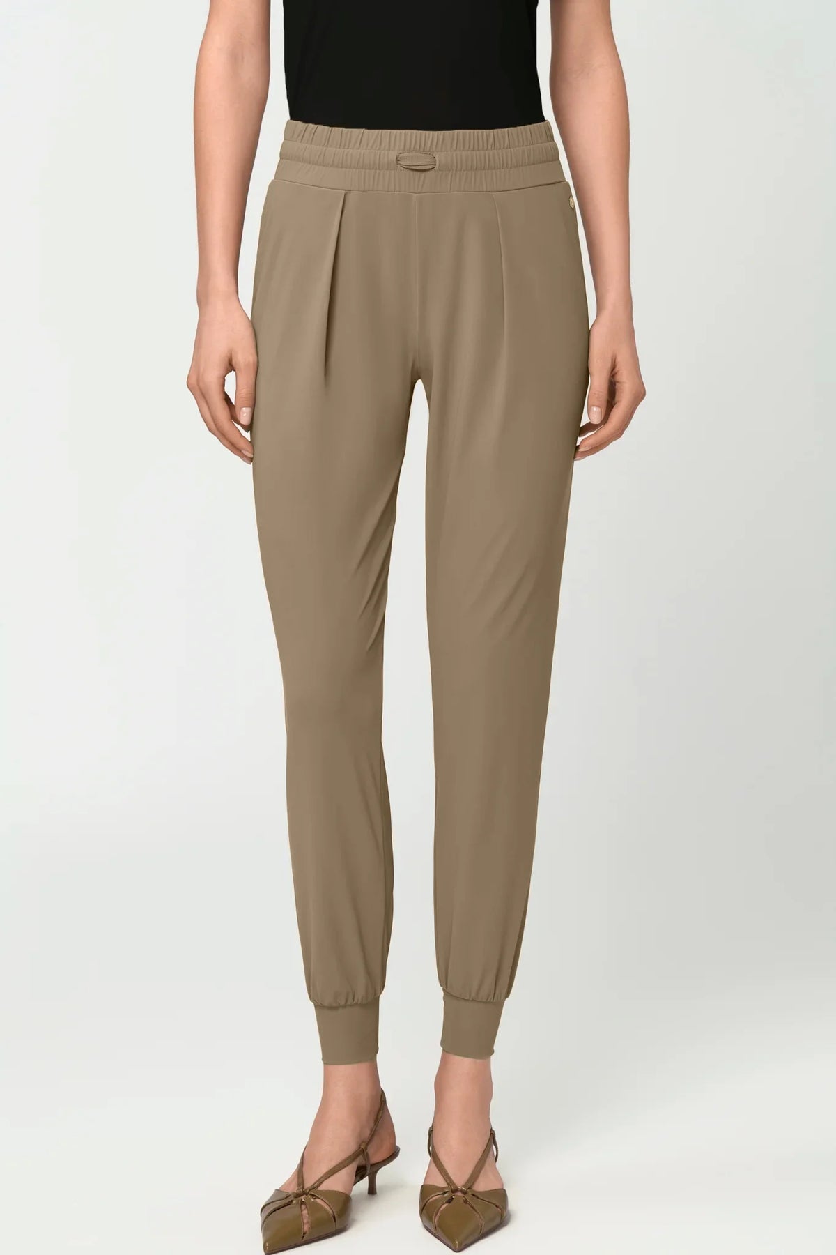 LUXE LÉGER Track Pants oliva