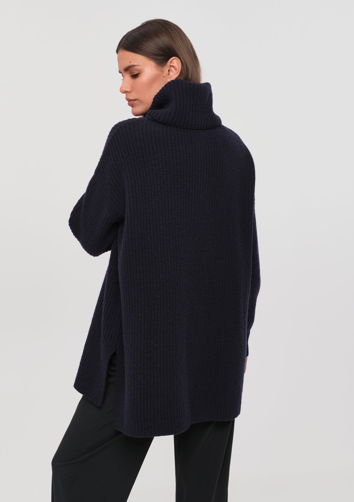 SAN MAURIZIO Cashmere Sweater navy