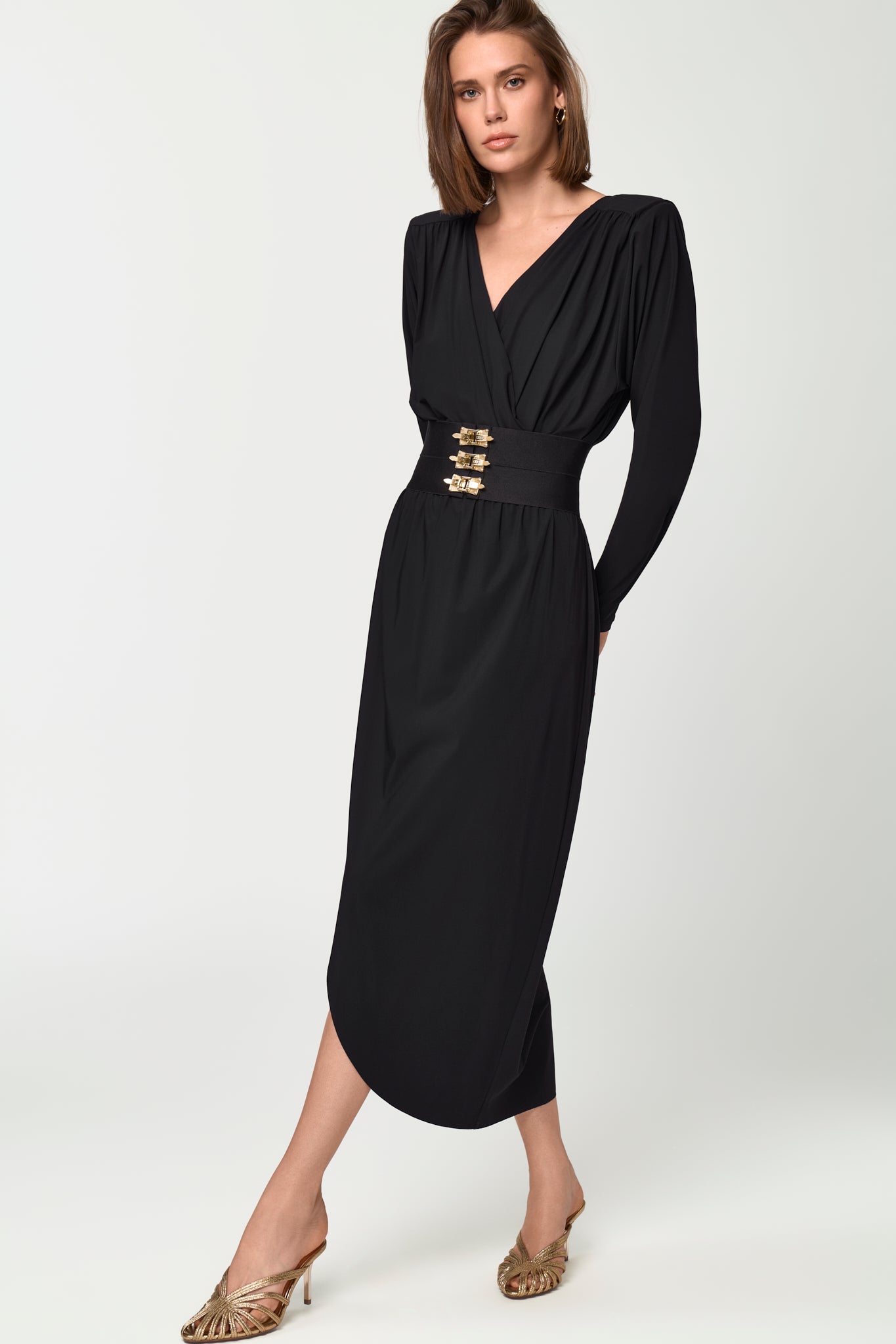 MANTRA Kleid schwarz