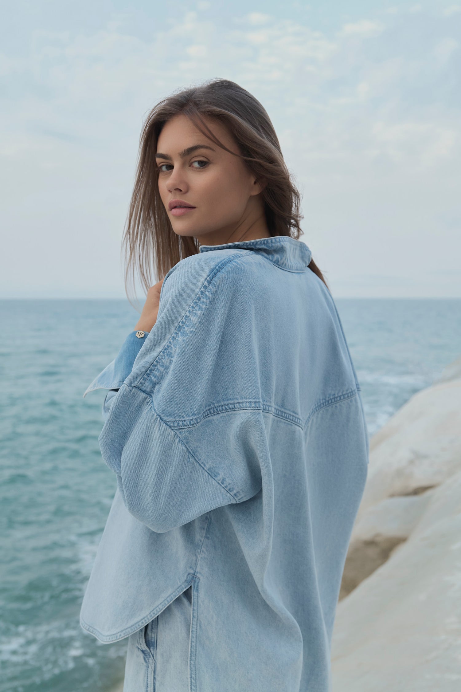 SICI Denim Shacket chambray