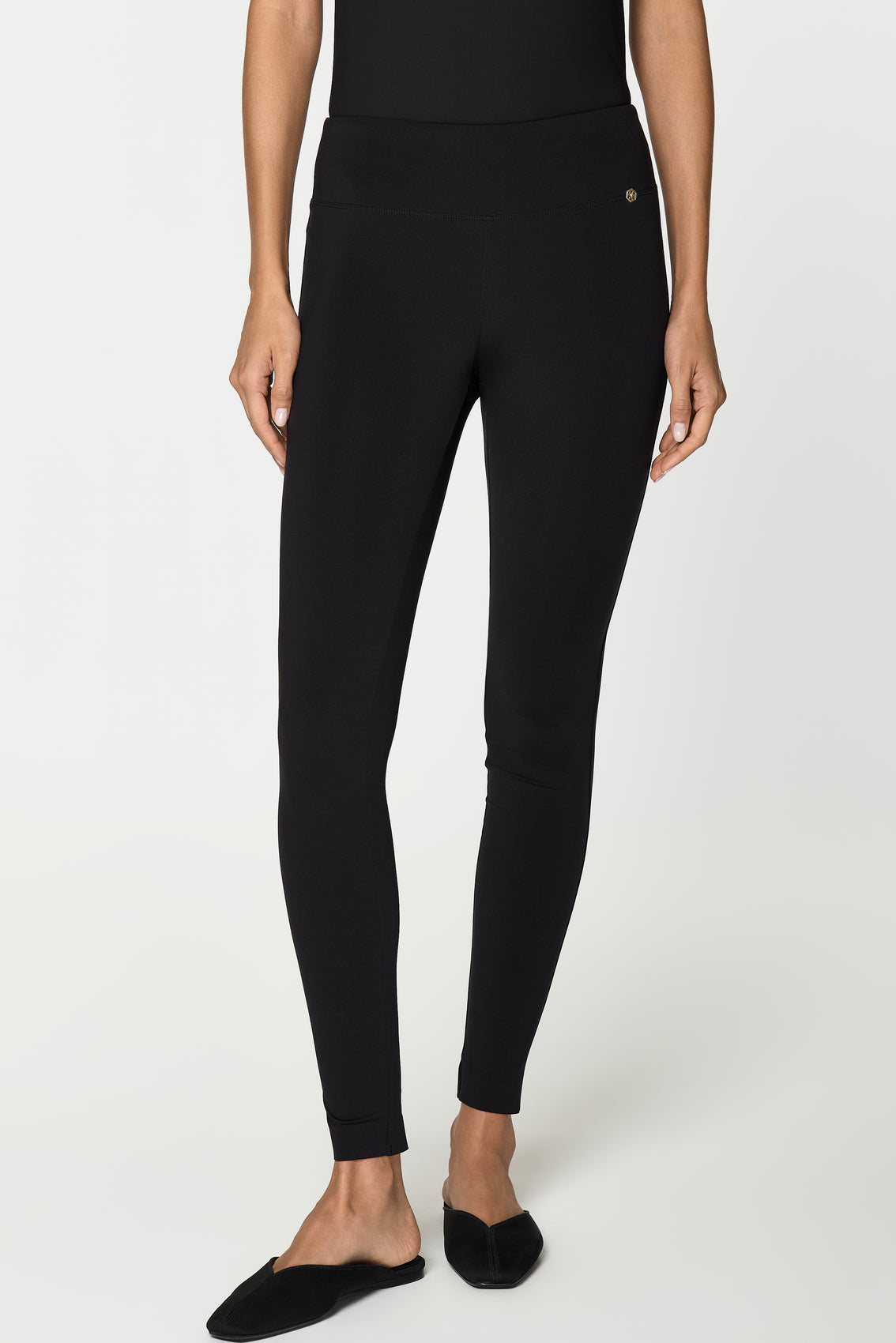 LALUCE Pants black