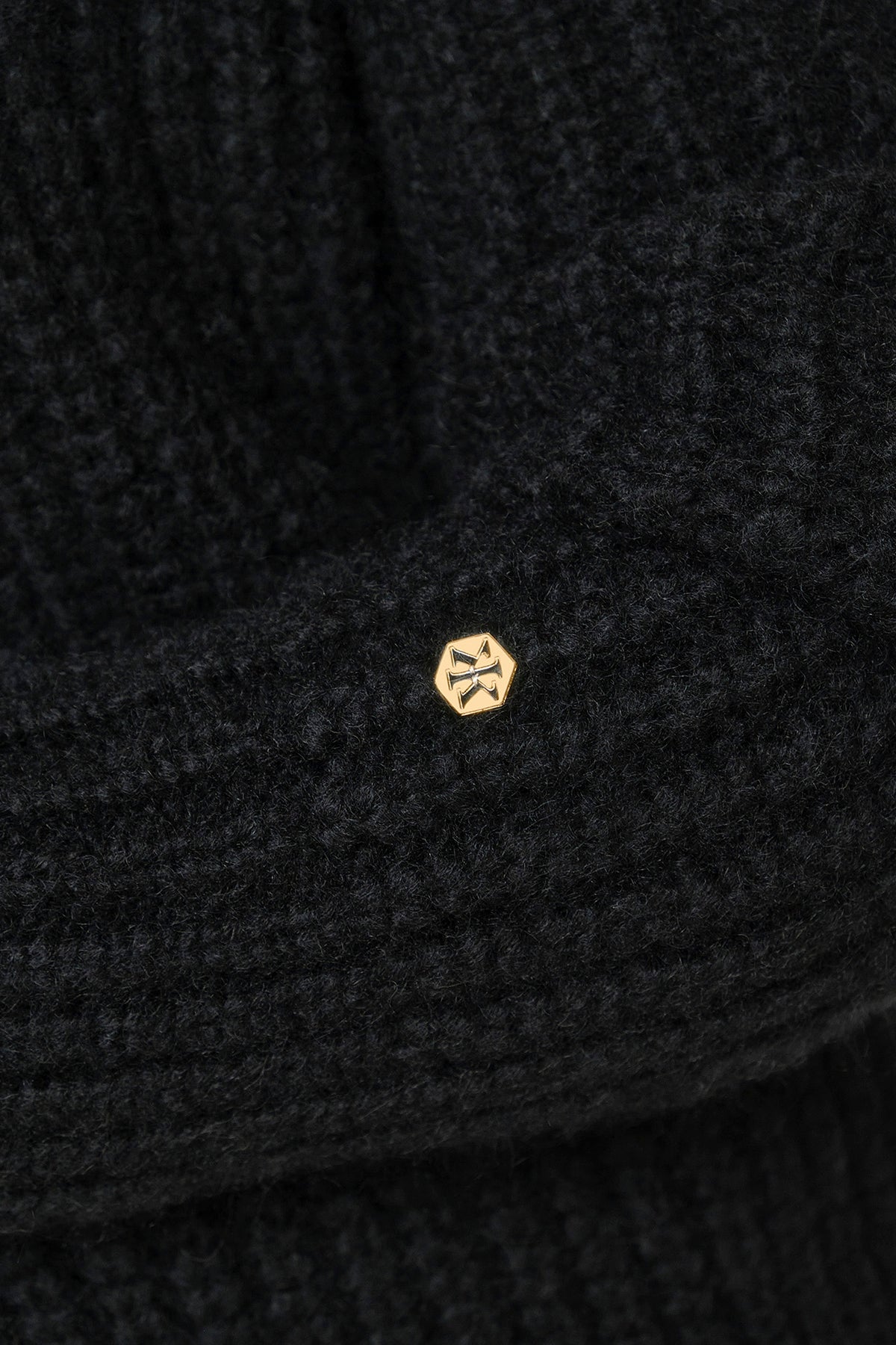 PELLICI Alpaca-Blend Sweater black