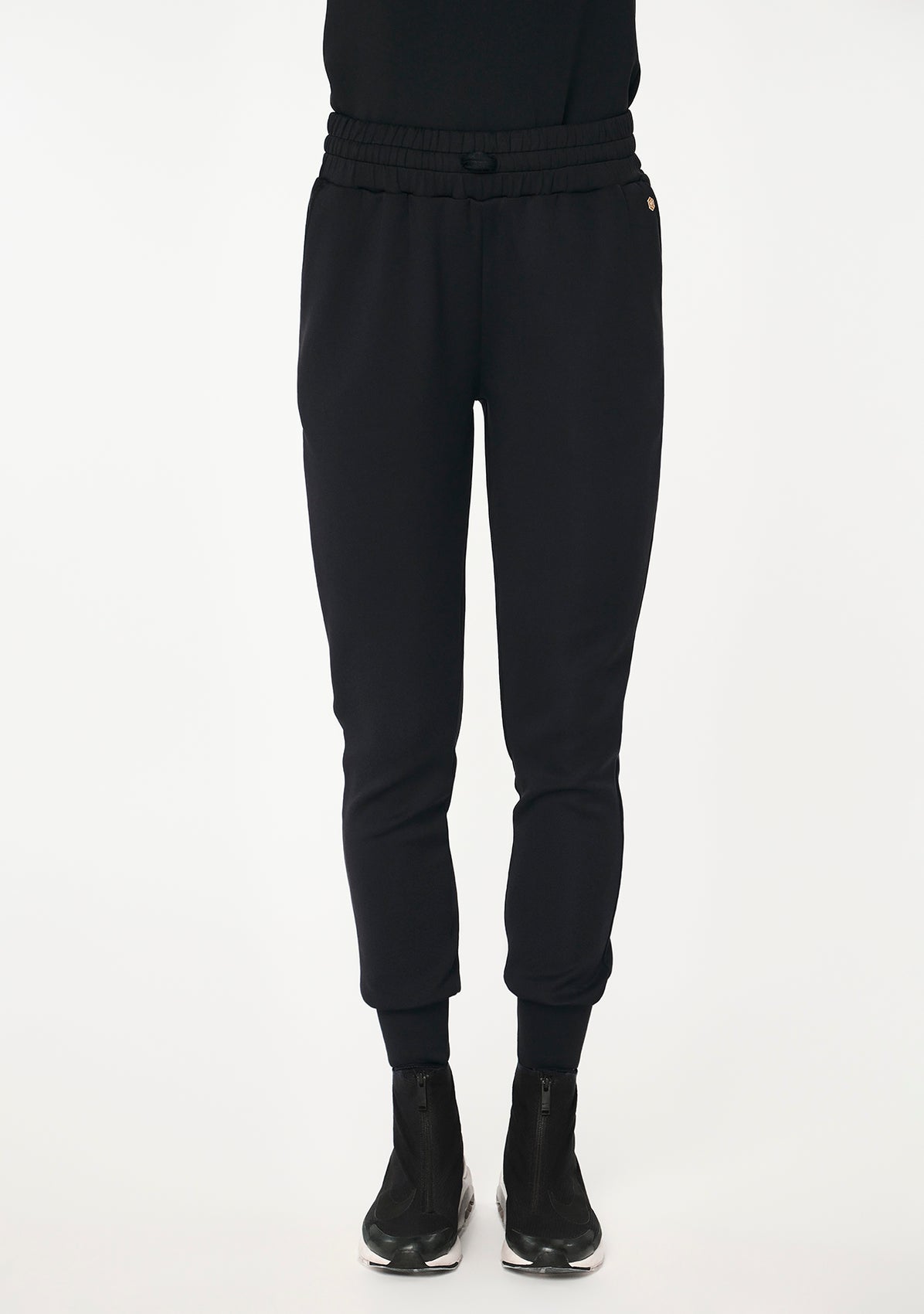 ROMULA Stretch Pants black