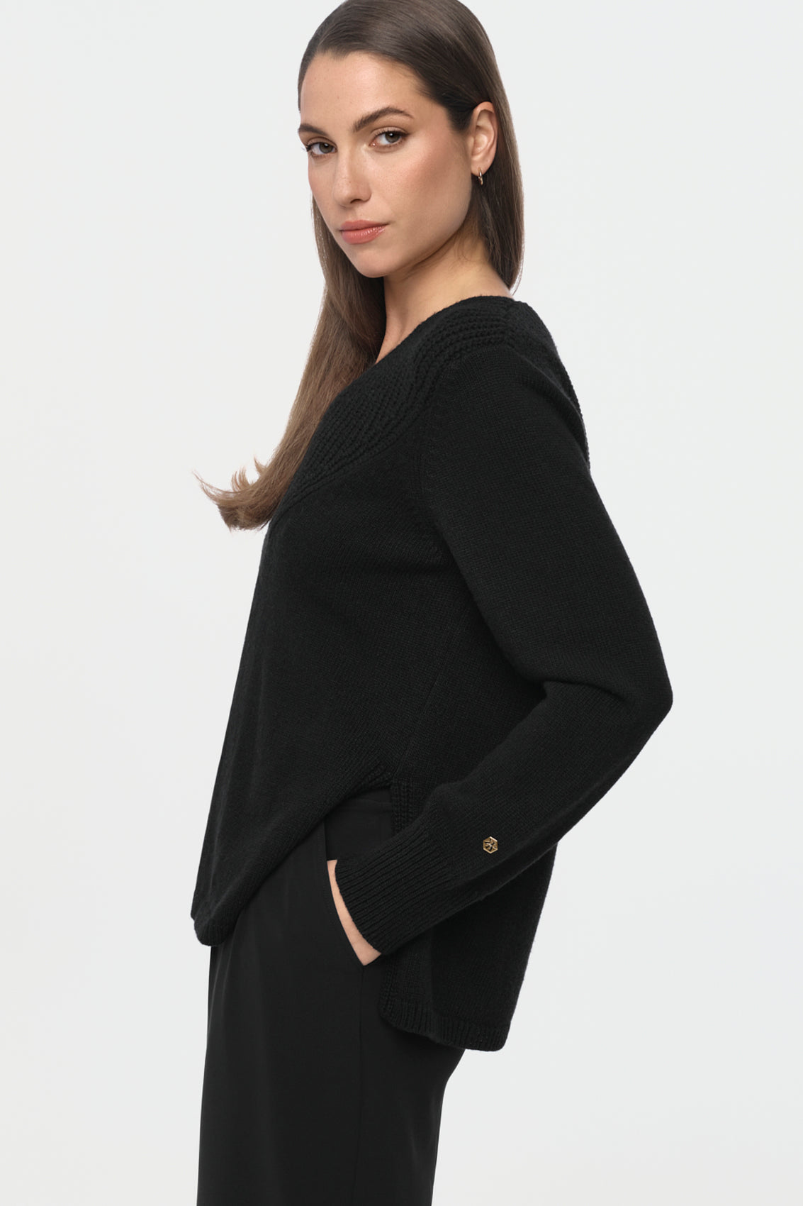 NEROLA Merino Cashmere Pullover black