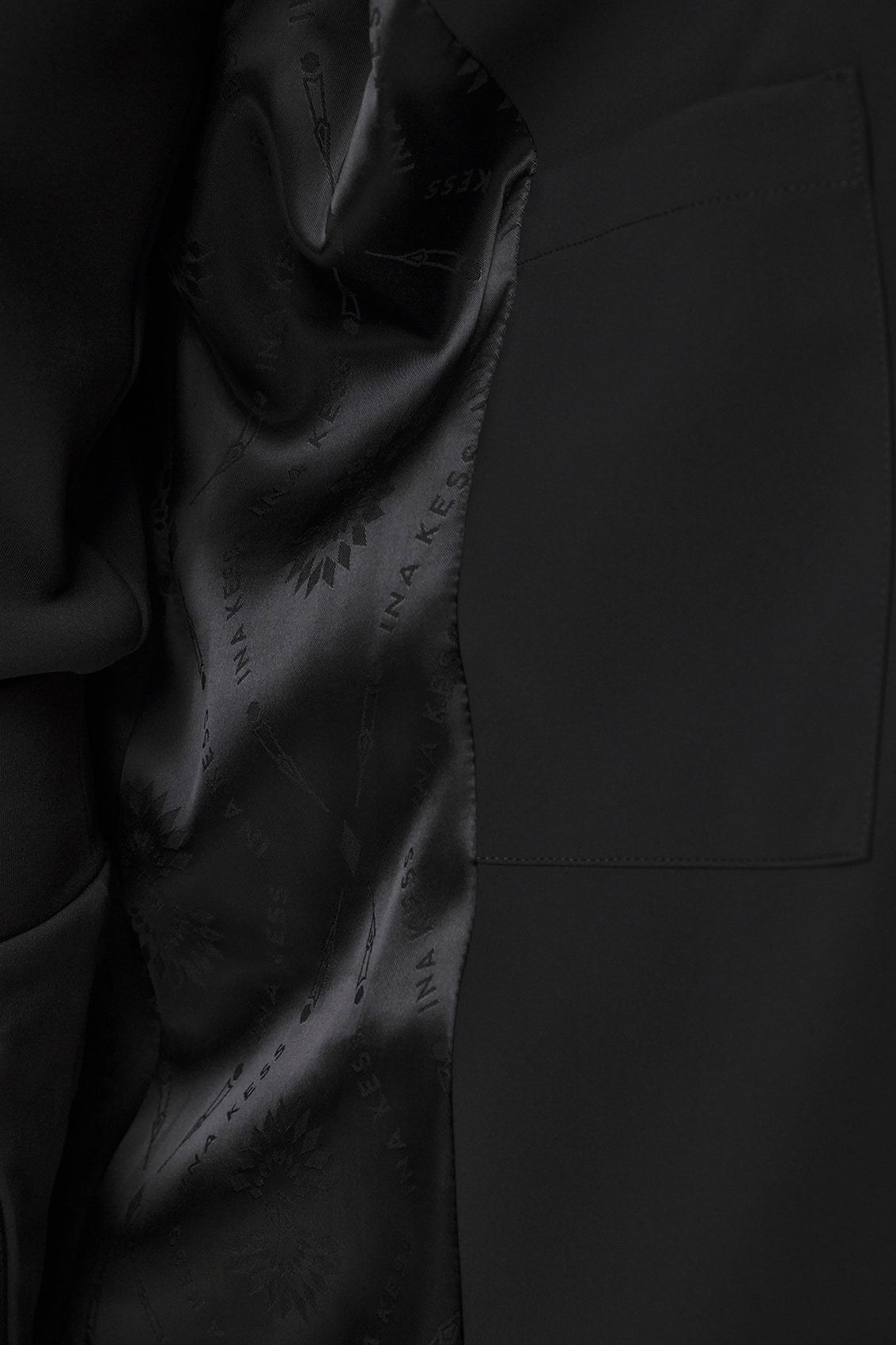 CESARE Jacket black