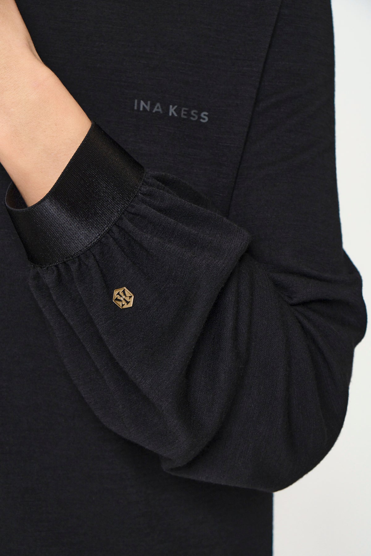 MERAKI Top black