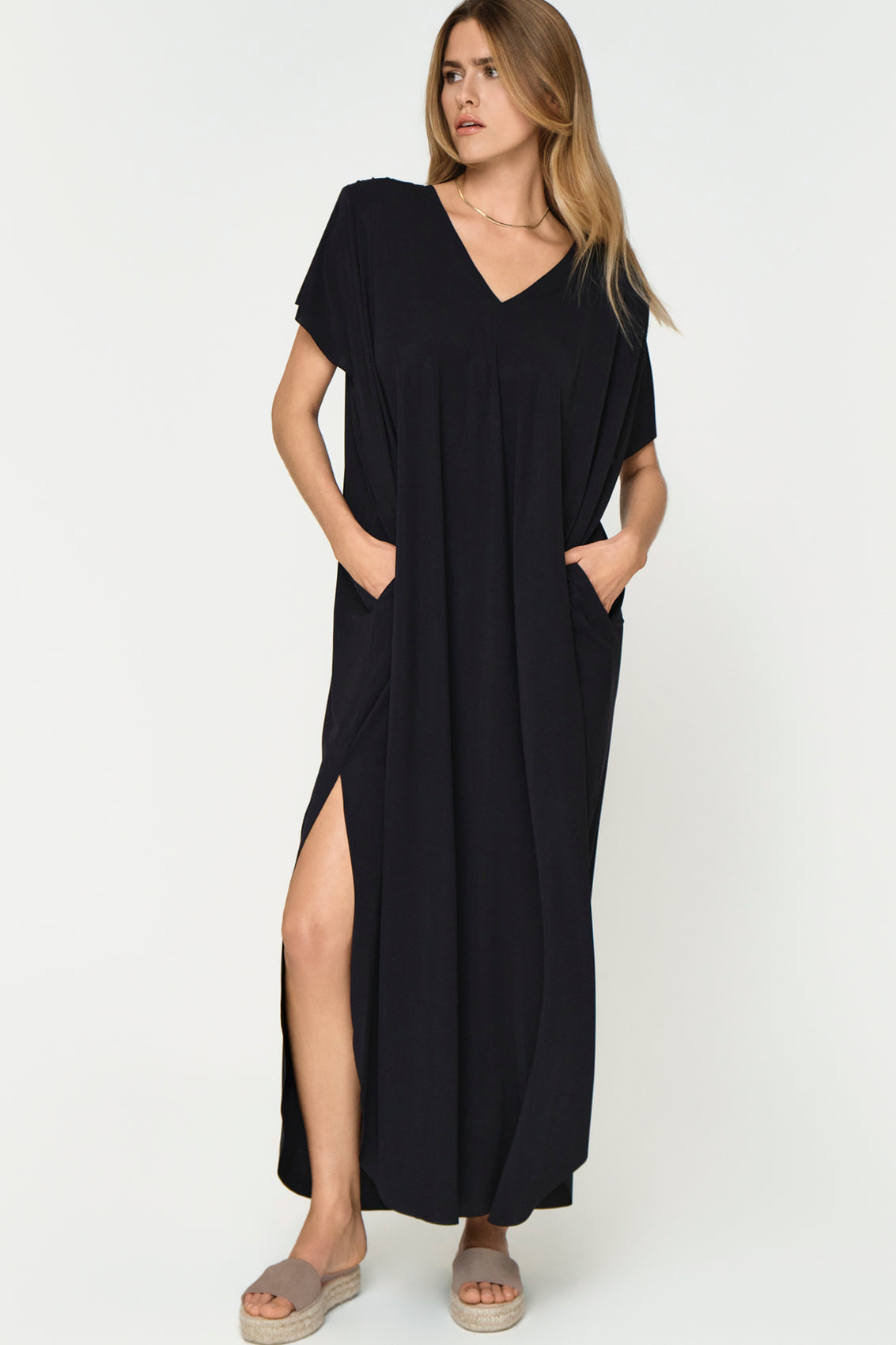 VENUS Kleid schwarz