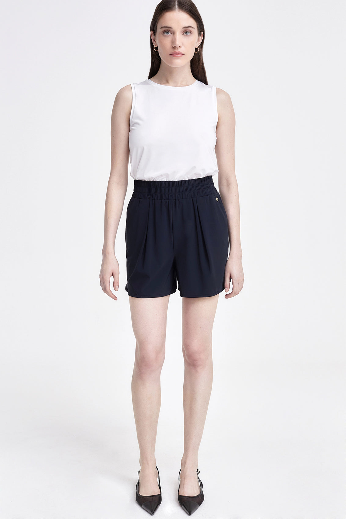 LUXE LÉGER Shorts deep navy