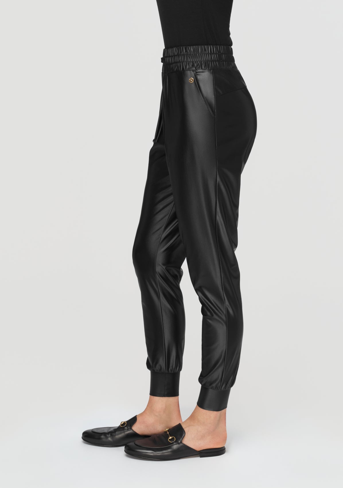 ELESSA Track Pants schwarz