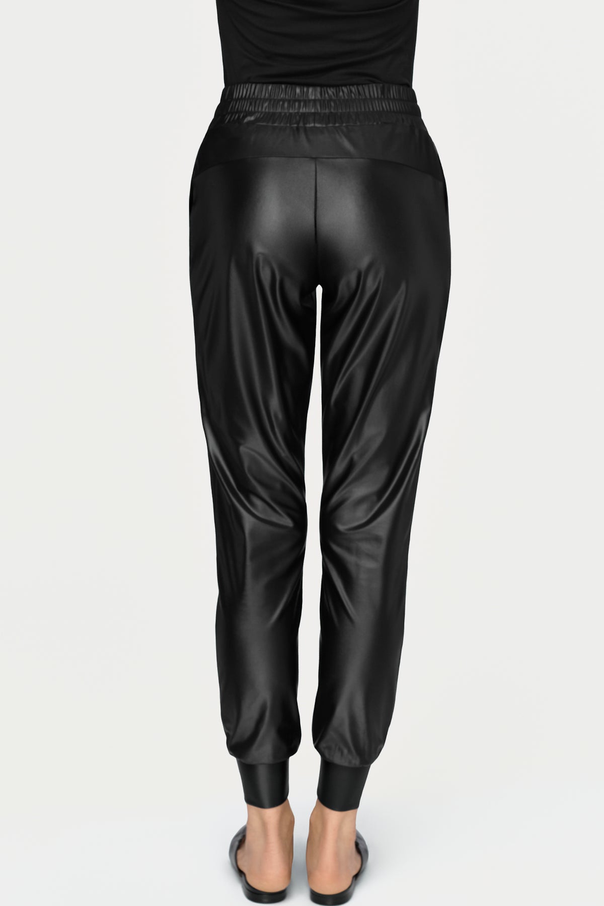 ELESSA Track Pants schwarz
