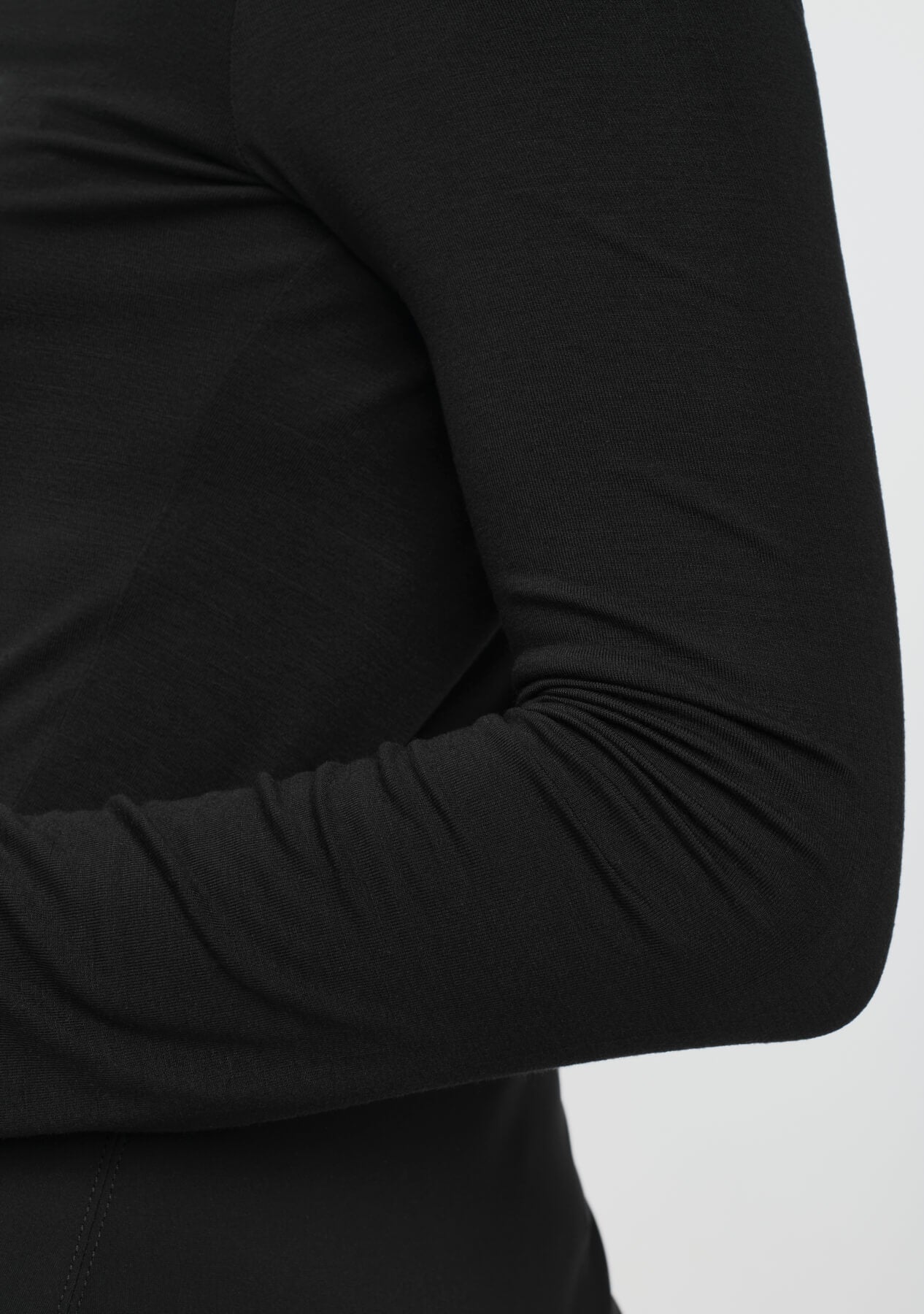 GAIA Cashmere Top black
