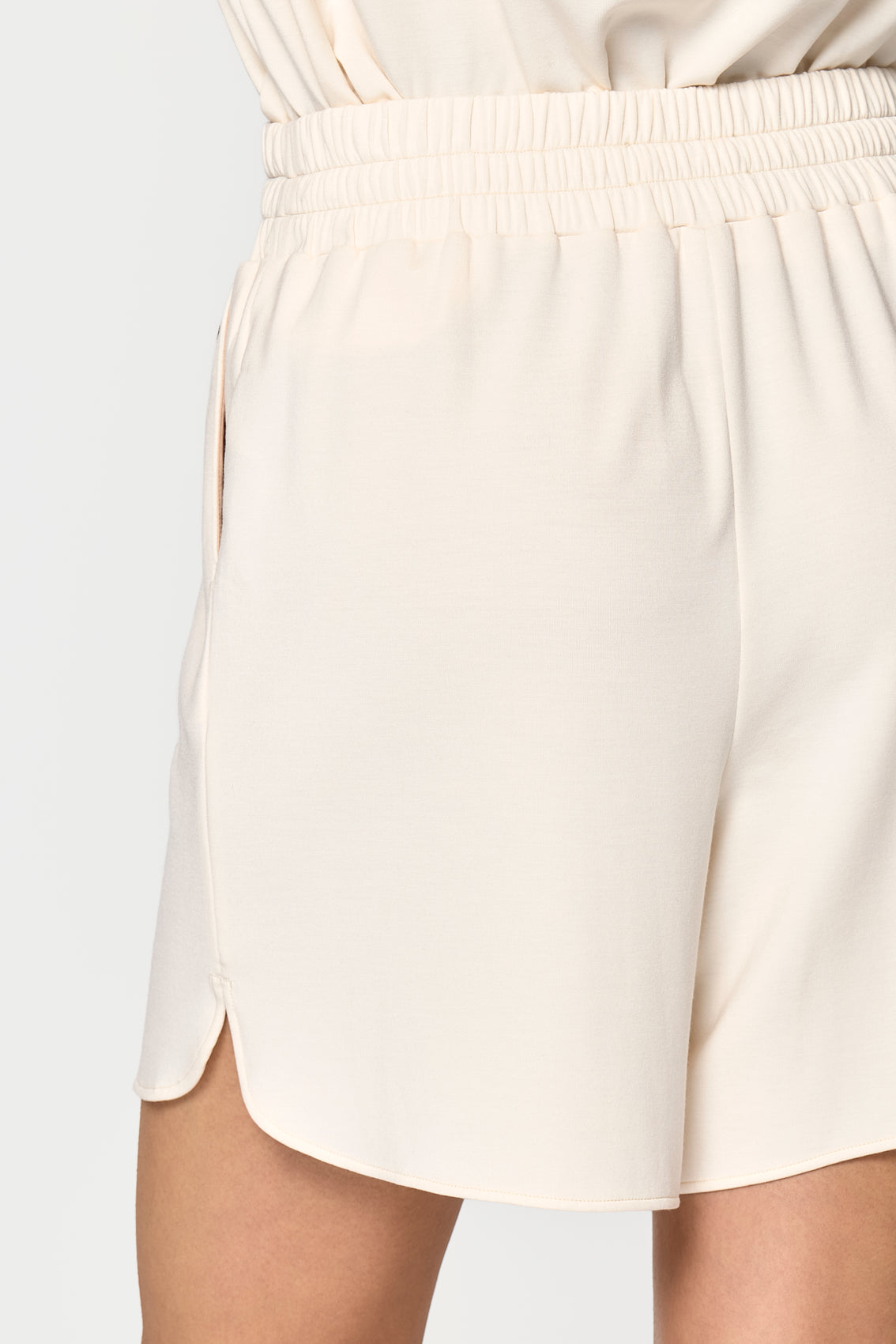 CHANDRA Shorts cajo