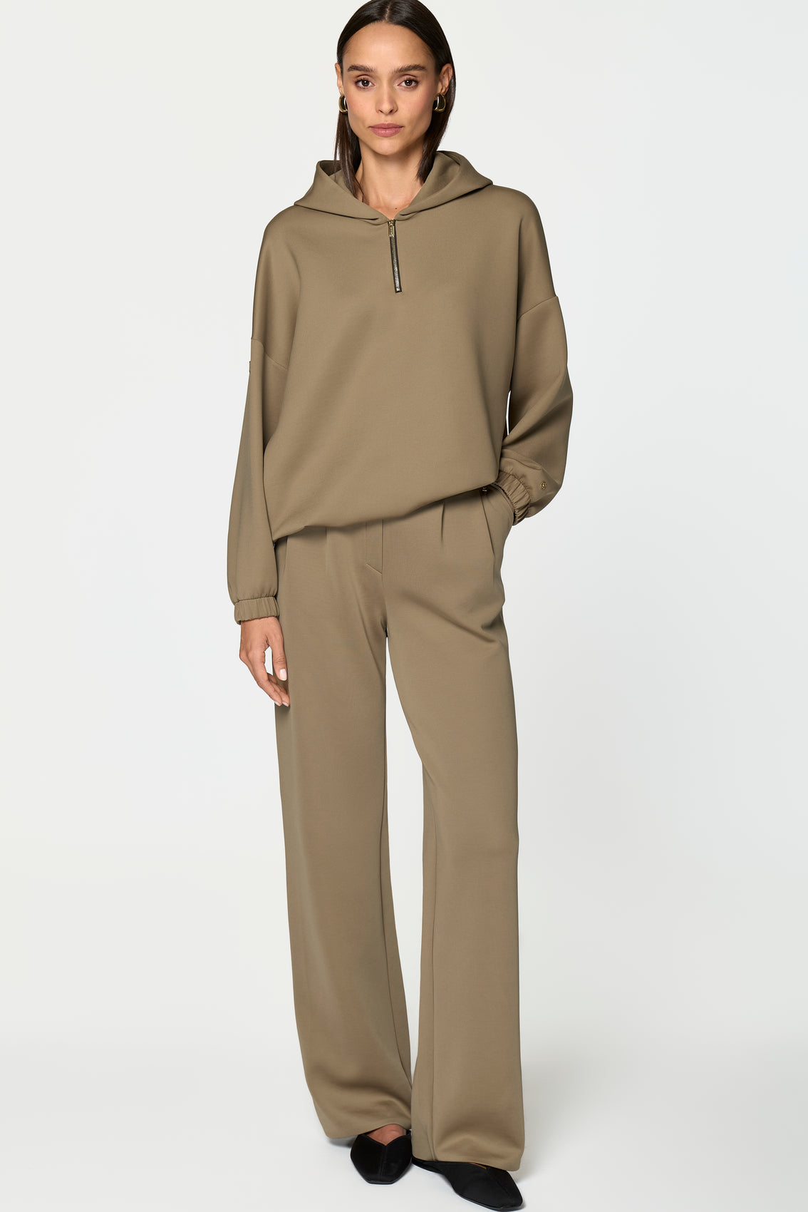 NARO Pullover oliva