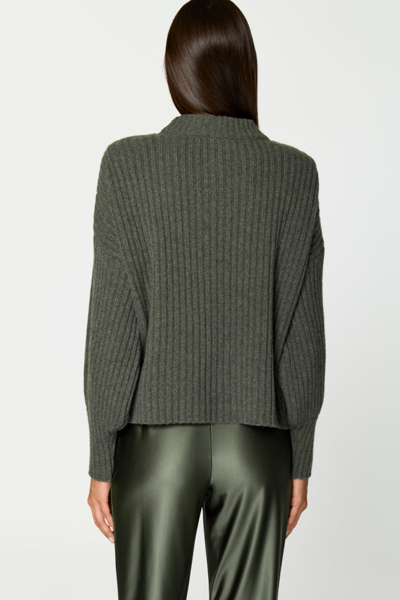 AMURI Kaschmirpullover verde