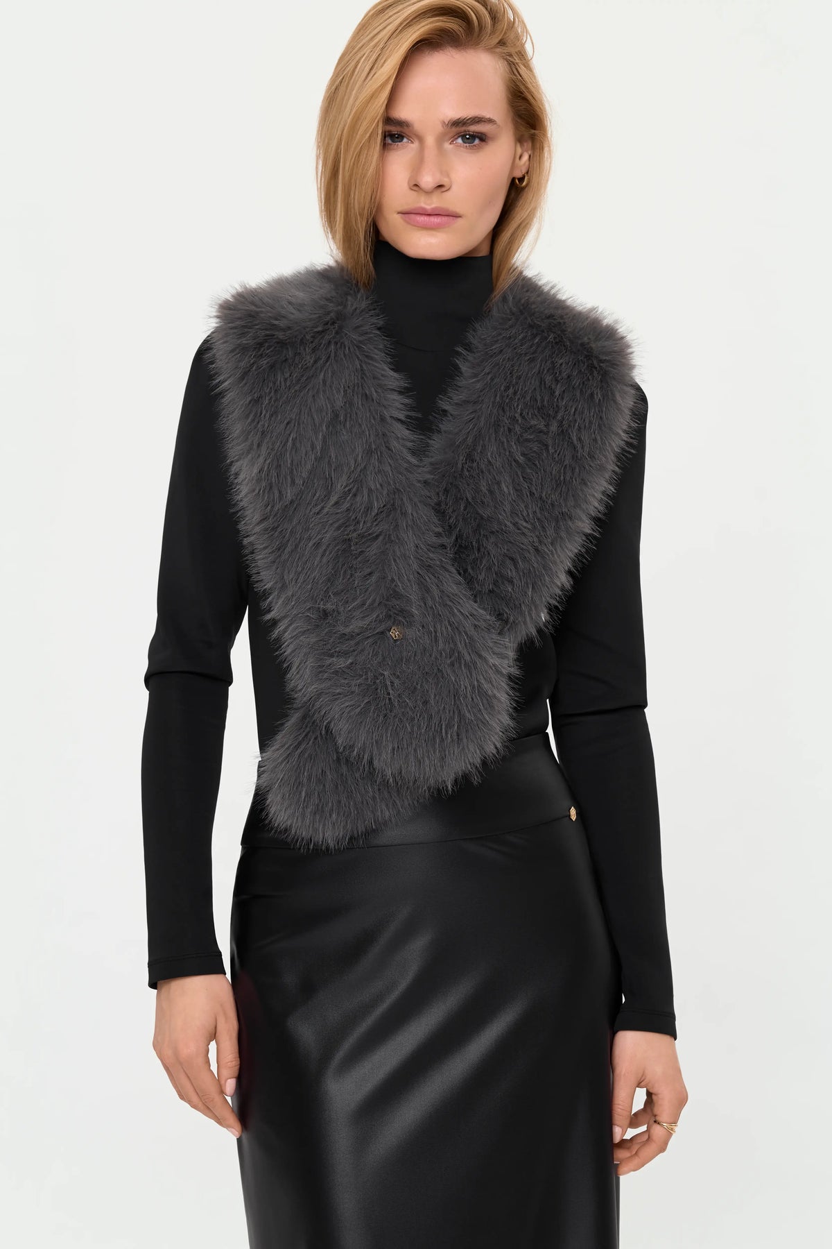 BRINA Faux Fur Schal crystal grey