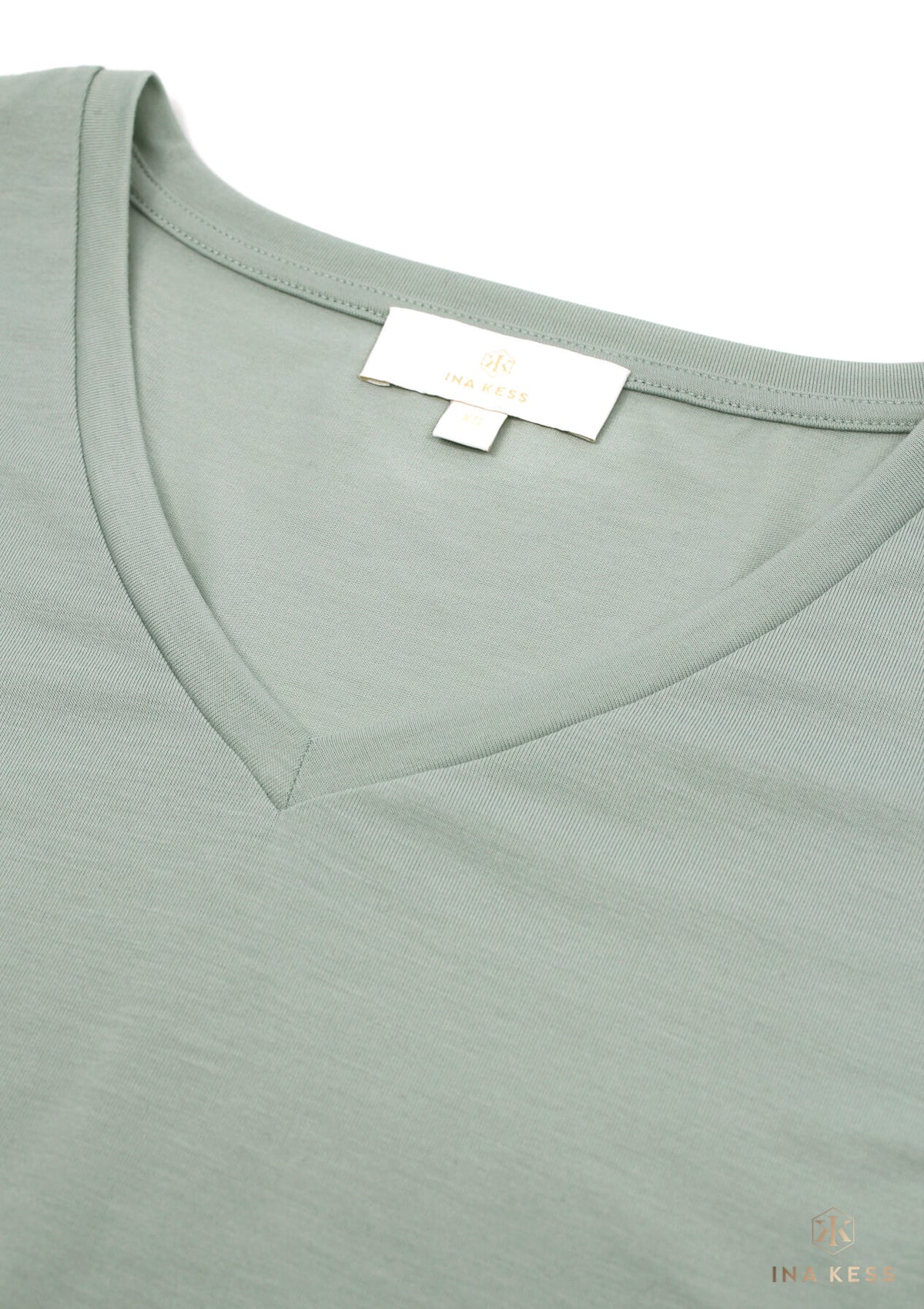 V-NECK T-Shirt mirage